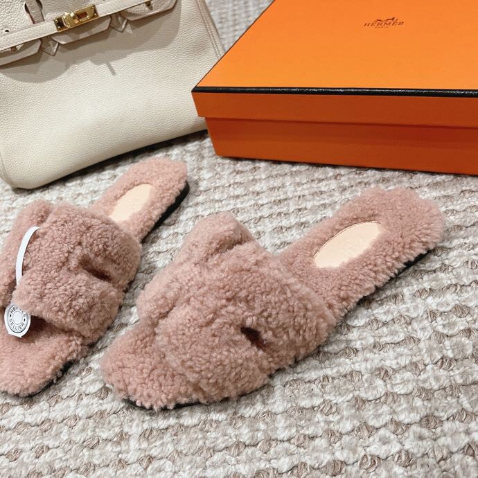 Hermes Slippers